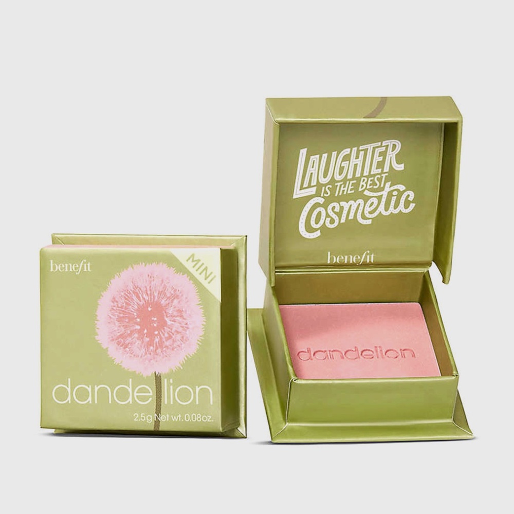 Benefit Cosmetics WANDERful World Silky-Soft Powder Blush - Mini